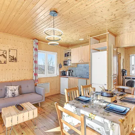 Holiday home Entier Proche Et *