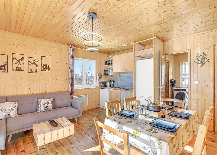 Hébergement de vacances Entier Proche Et *